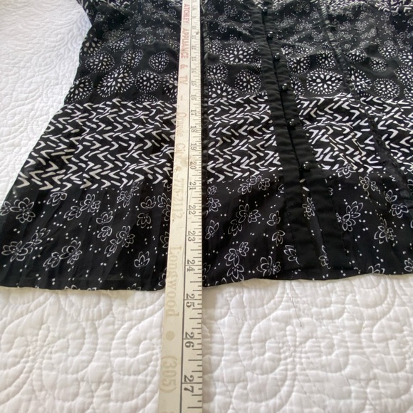 NY Collection Black and White Pattern Short Sleeve Blouse Sheer Size Large - Picture 10 of 10